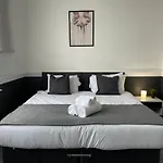 Pluxa Bearwood Hotel King Bedroom With Car Park